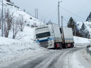 What to Do in Case of a Truck Accident? Fast Service Truck & Trailer Repair