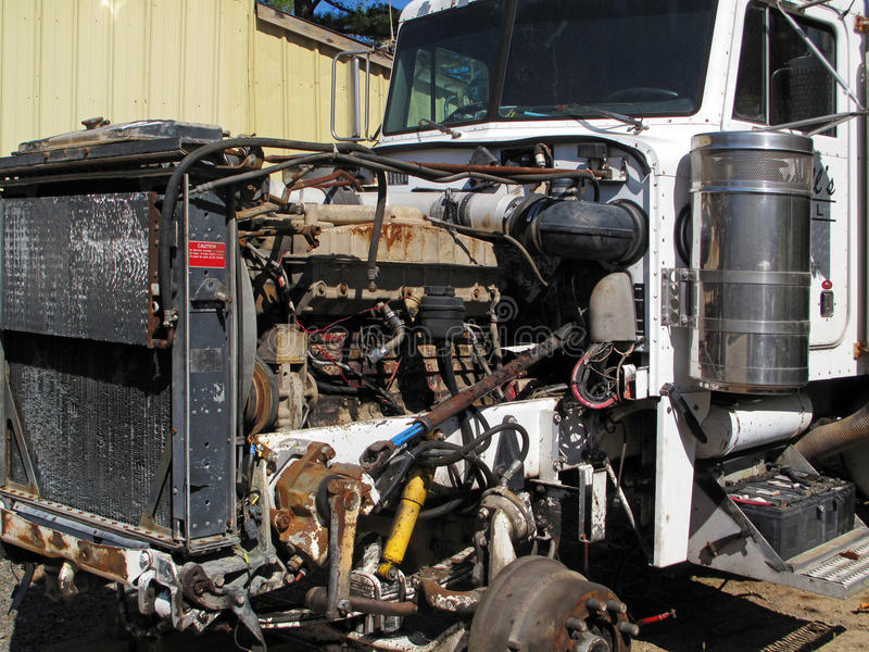 How to Choose the Right Engine for Your Truck