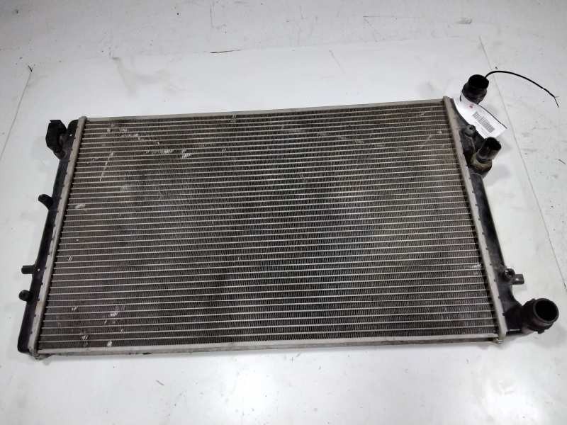 How to identify signs of a failing truck radiator