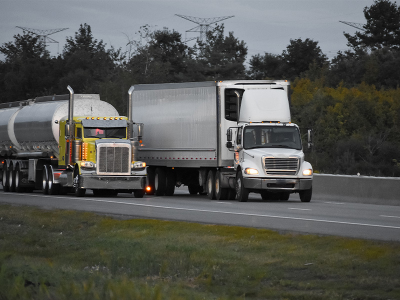 Emergency Repairs on the Road: A Guide for Truckers